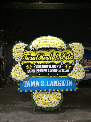 Papan Bunga Duka di Kotamobagu Barat